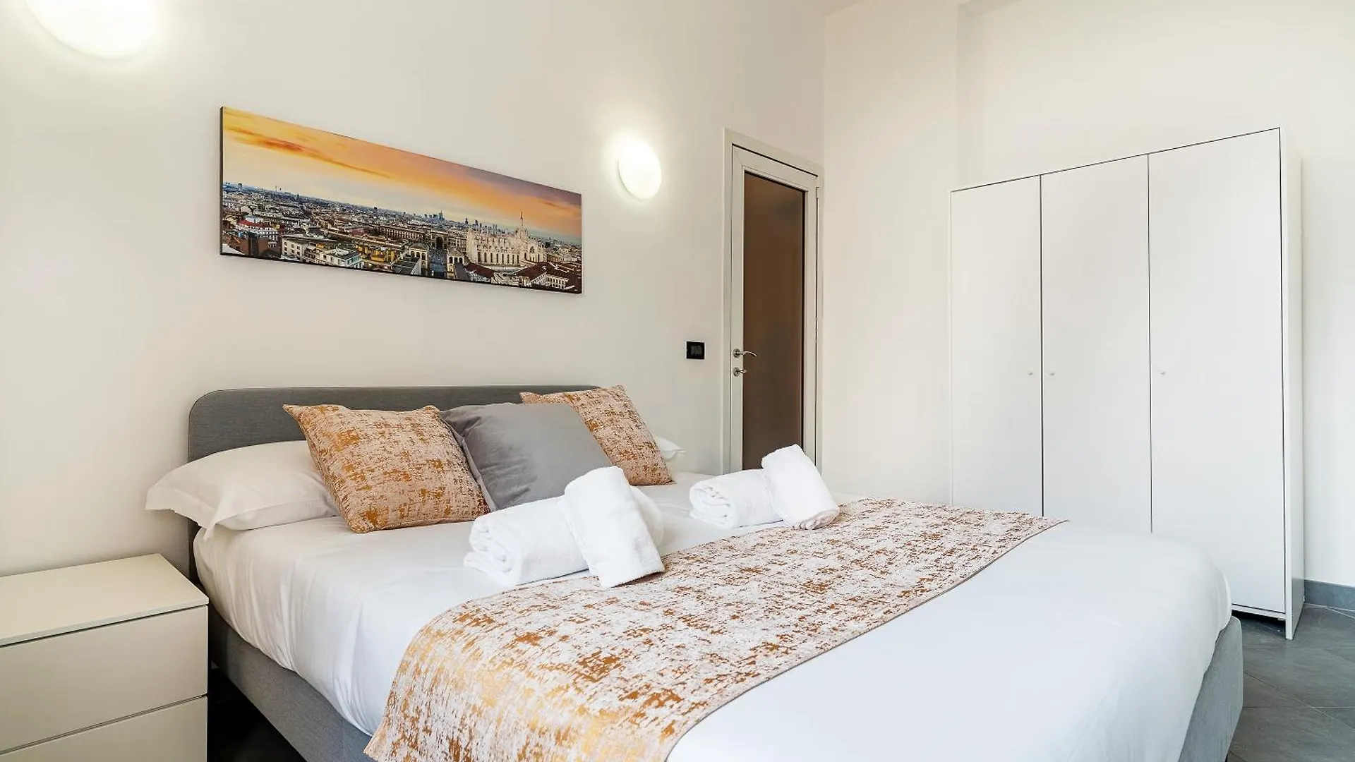 Citylife View And 10 Minutes By Walk Modern Apartment Milaan